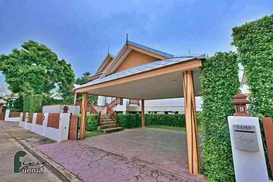 3 Bedrooms, 3 Bathrooms -House Pattaya