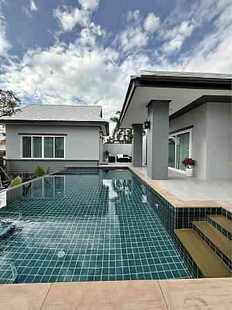 4 Beds 4 Baths - House Pattaya