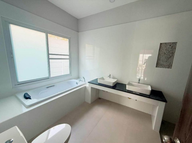 5 Chambres, 5 Salles de Bains - Maisons Pattaya - photo 8