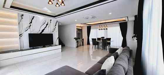 3 Bedrooms, 4 Bathrooms - Home Pattaya