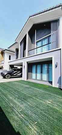 3 Bedrooms, 4 Bathrooms - Home Pattaya