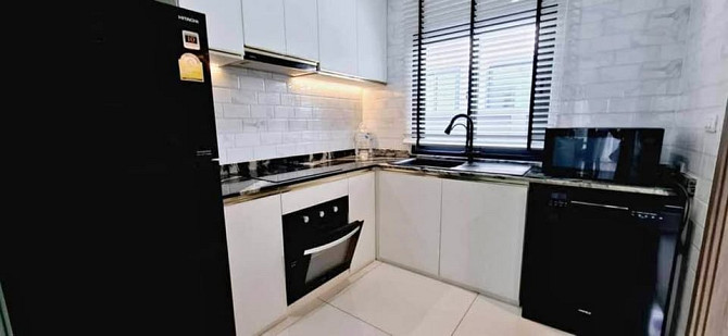 3 Bedrooms, 4 Bathrooms - Home Pattaya - photo 1
