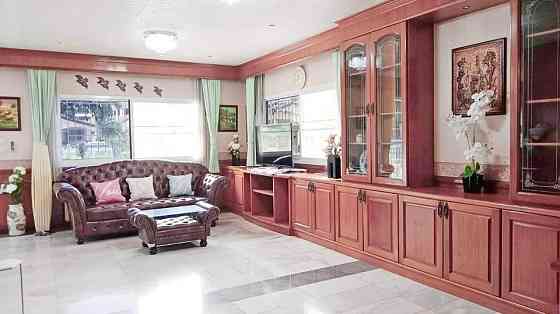 5 Bedrooms, 5 Bathrooms - Home Pattaya
