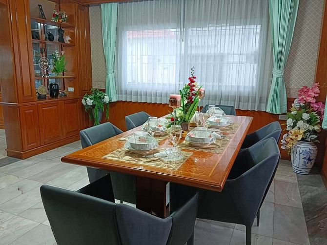 5 chambres, 5 salles de bain - Maison Pattaya - photo 7