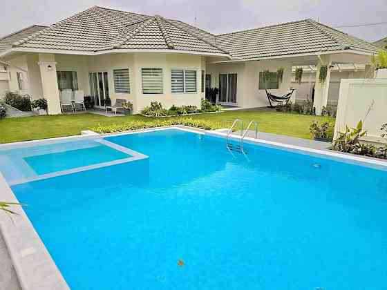 3 Beds 3 Baths - House Pattaya