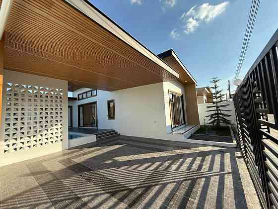 3 Bedrooms, 4 Bathrooms - Home Pattaya