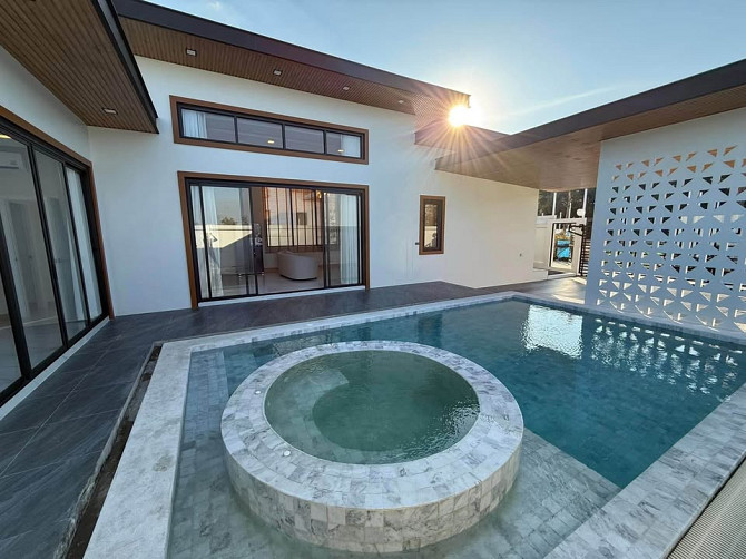 3 Chambres, 4 Salles de Bains - Maison Pattaya - photo 8