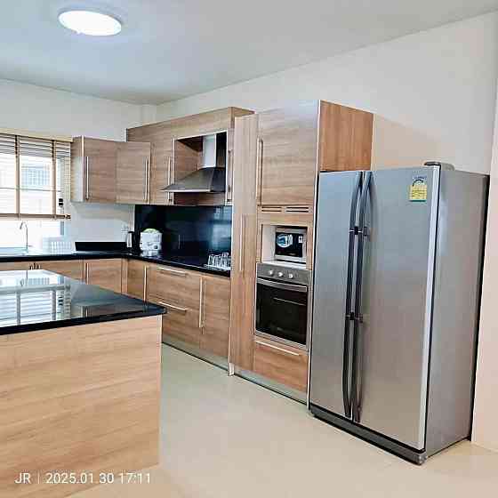4 Beds 4 Baths - House Pattaya