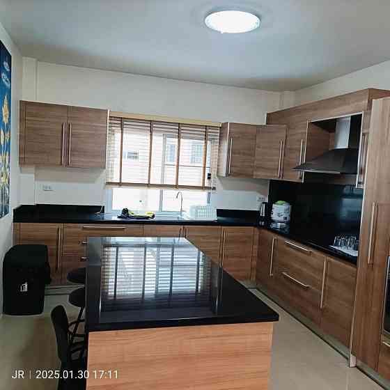 4 Beds 4 Baths - House Pattaya