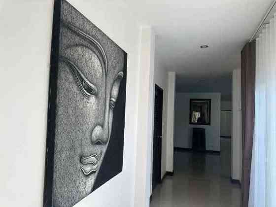 4 Bedrooms, 5 Bathrooms - Home Pattaya