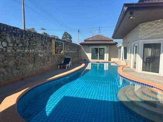 4 Bedrooms, 5 Bathrooms - Home Pattaya