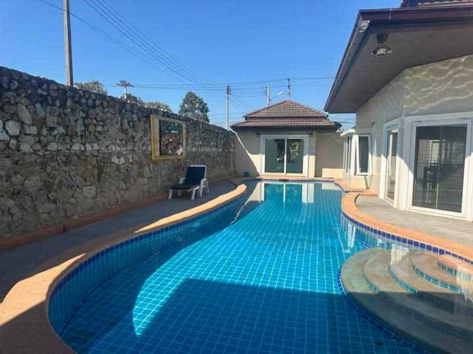4 Chambres, 5 Salles de Bain - Maison Pattaya - photo 3