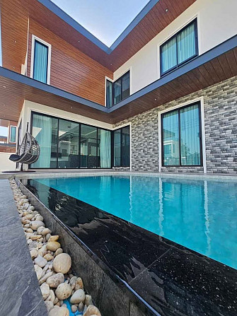 5 Chambres, 5 Salles de Bain - Maisons Pattaya - photo 4