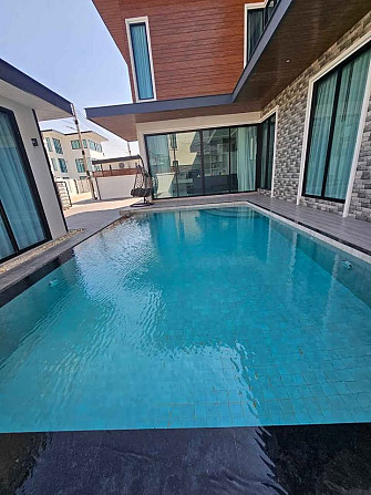 5 Chambres, 5 Salles de Bain - Maisons Pattaya - photo 6