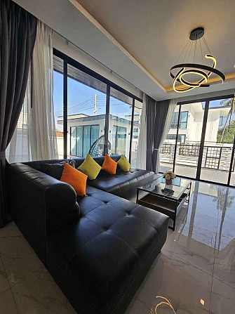 5 Chambres, 5 Salles de Bain - Maisons Pattaya - photo 7