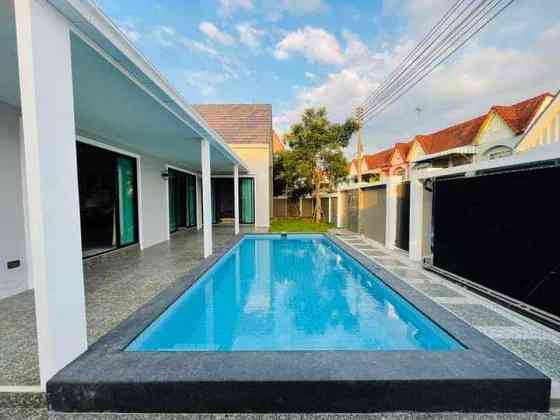 3 Beds 4 Bathrooms – House Pattaya