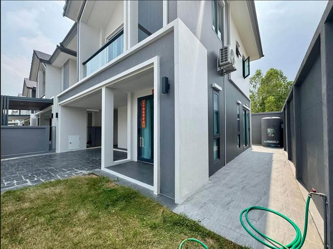 3 Beds 3 Baths - House Pattaya - photo 2