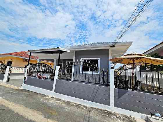 3 Beds 2 Baths - House Pattaya