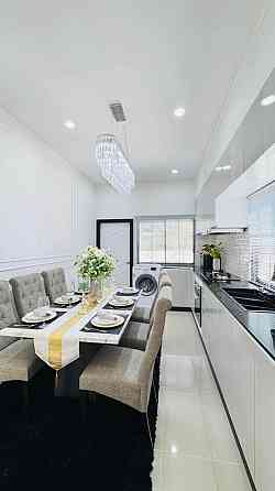 4 Beds 3 Baths - House Pattaya