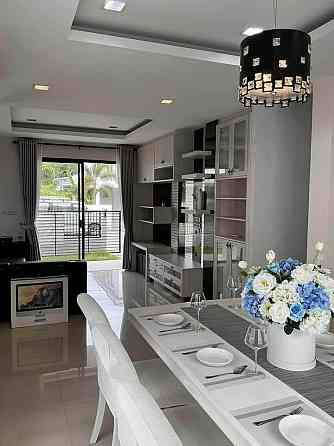 3 Bedrooms, 3 Bathrooms -House Pattaya