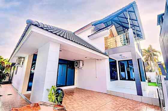 3 Bedrooms, 2 Bathrooms - Home Pattaya