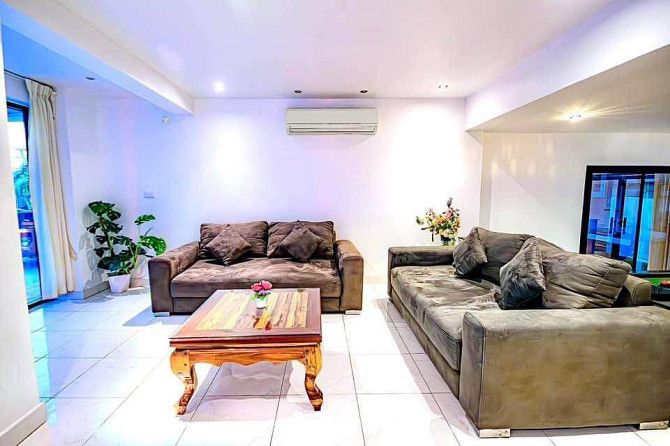 3 Chambres, 2 Salles de Bains - Maison Pattaya - photo 8
