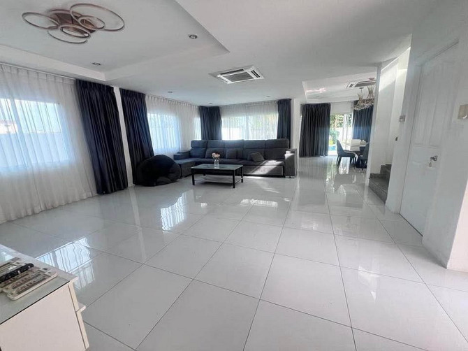 3 Chambres 4 Salles de Bains – Maison Pattaya - photo 8