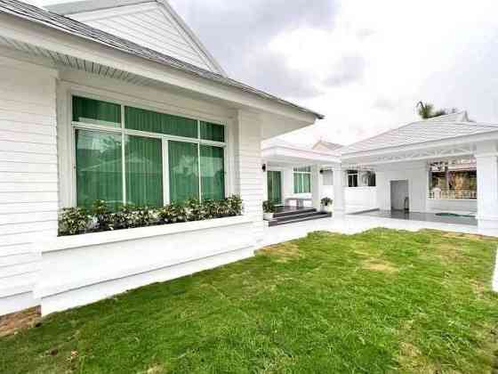 3 Bedrooms, 3 Bathrooms -House Pattaya