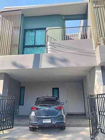3 Bedrooms, 3 Bathrooms -House Пхукет