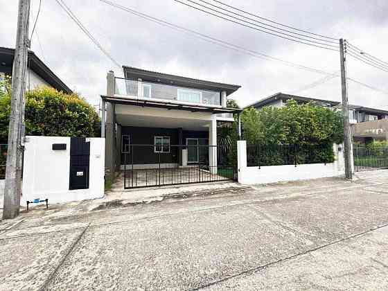 3 Bedrooms, 3 Bathrooms -House Пхукет