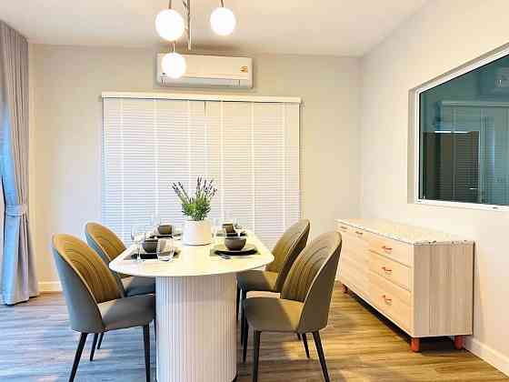 4 Bedrooms, 3 Bathrooms -House Пхукет