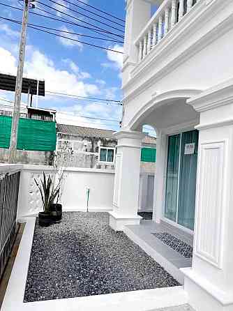 3 Bedrooms, 2 Bathrooms - Home Пхукет