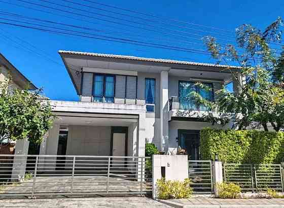 3 Bedrooms, 3 Bathrooms -House Пхукет
