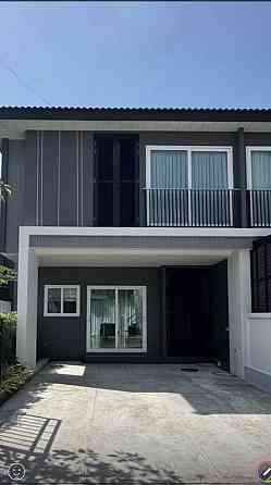 3 Bedrooms, 3 Bathrooms - Townhouses Пхукет