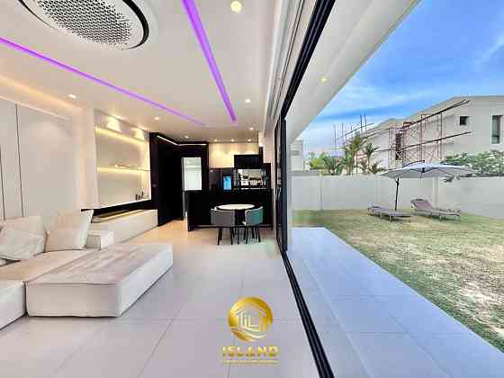 4 Bedrooms, 4 Bathrooms Phuket
