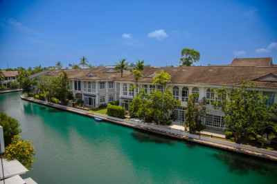 3 Bedroom, 4 Bathroom Home Phuket - photo 11