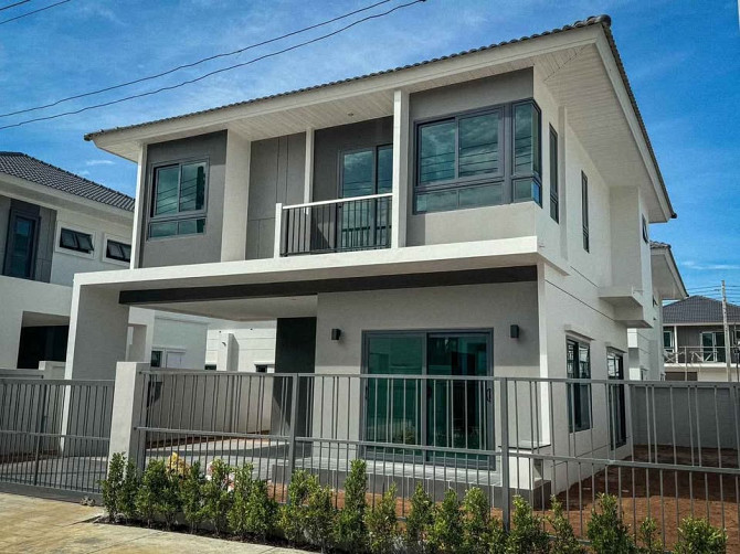 3 Bedrooms, 3 Bathrooms -House Phuket - photo 2