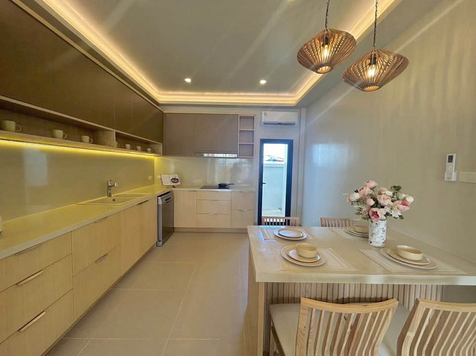 3 Bedrooms, 3 Bathrooms -House Phuket - photo 13