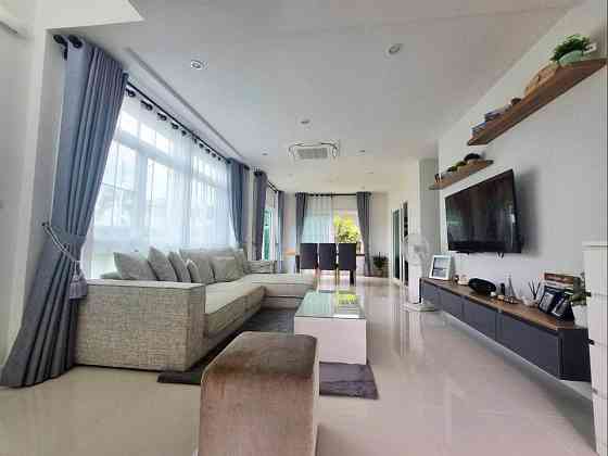 4 Bedrooms, 3 Bathrooms -House Phuket