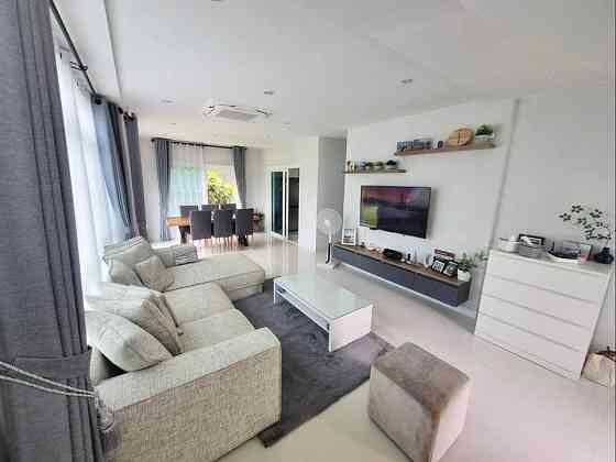 4 Bedrooms, 3 Bathrooms -House Phuket