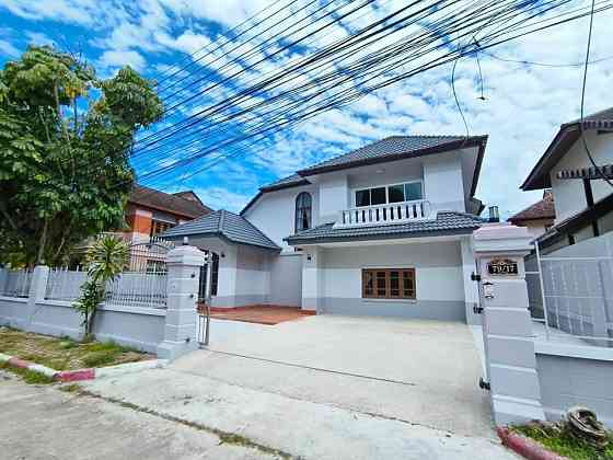 3 Beds 4 Baths - House Пхукет