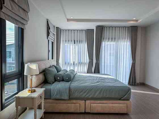 3 Bedrooms, 3 Bathrooms -House Phuket