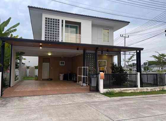 3 Bedrooms, 3 Bathrooms -House Phuket