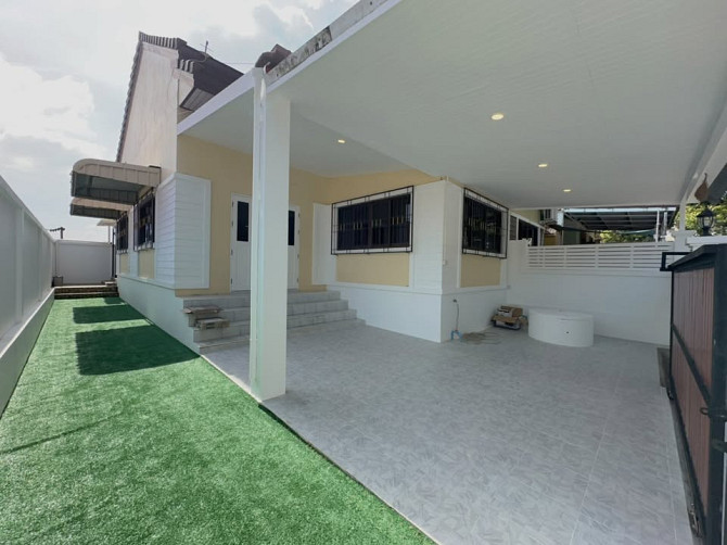 2 Bedrooms, 2 Bathrooms Phuket - photo 2