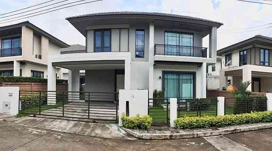 3 Bedrooms, 3 Bathrooms -House Пхукет