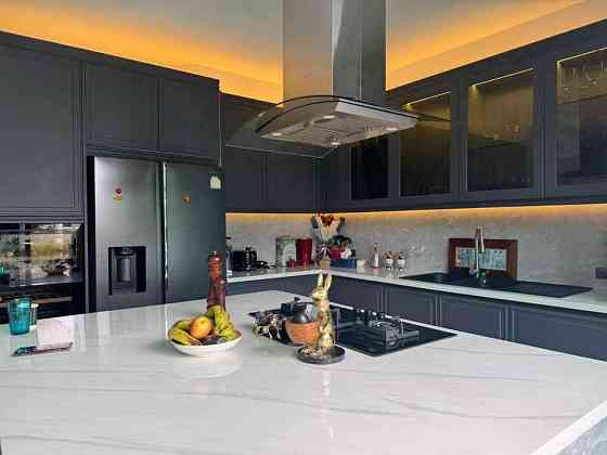 4 Bedrooms, 6 Bathrooms - House Пхукет