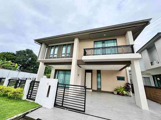 3 Bedrooms, 3 Bathrooms -House Phuket
