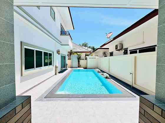 4 Beds 4 Baths Apartment Pattaya