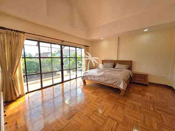 4 Beds 3 Baths House Pattaya