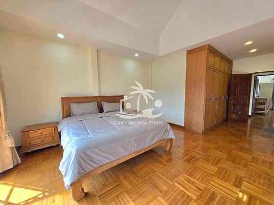 4 Beds 3 Baths House Pattaya
